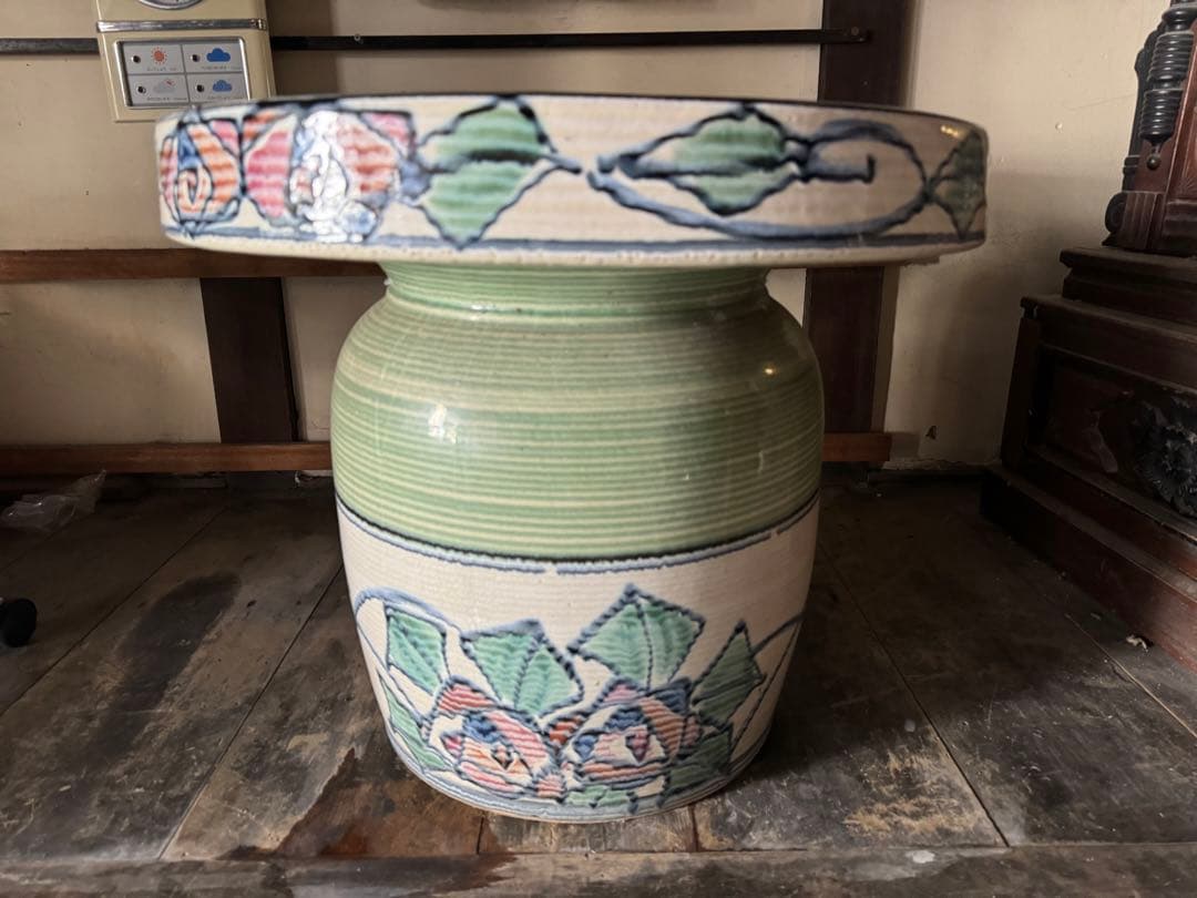 【ゆでたまご】陶器製 ガーデンテーブル×1 椅子×4