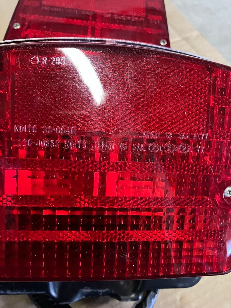 カワサキKZ1000MK2/Z750FXテールランプ一式　純正オリジナル①