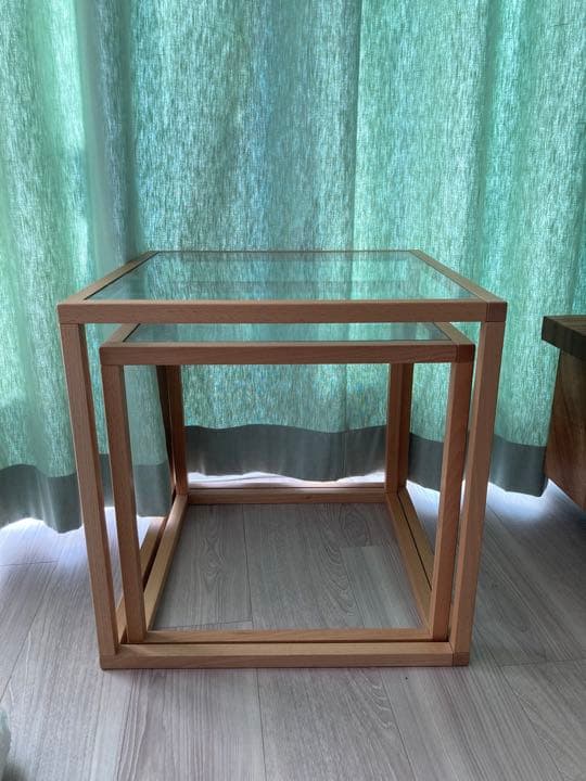 インテリアガラステーブル