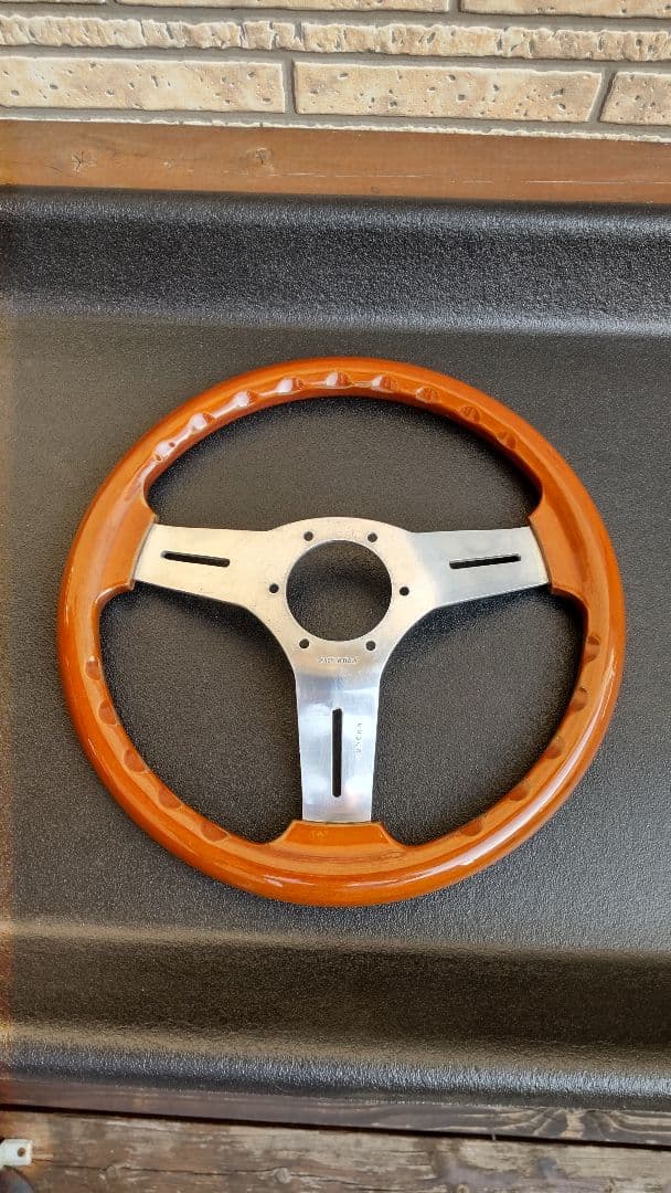 sakuraナルディウッドハンドル(ホーンボタン付)