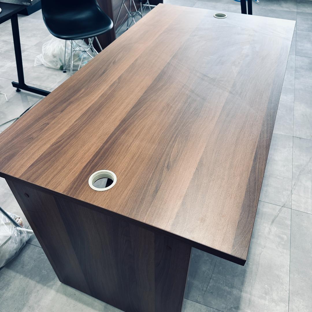 美品＊木製ローカウンター 幅140×奥行75×高さ70 アール・エフ・ヤマカワ