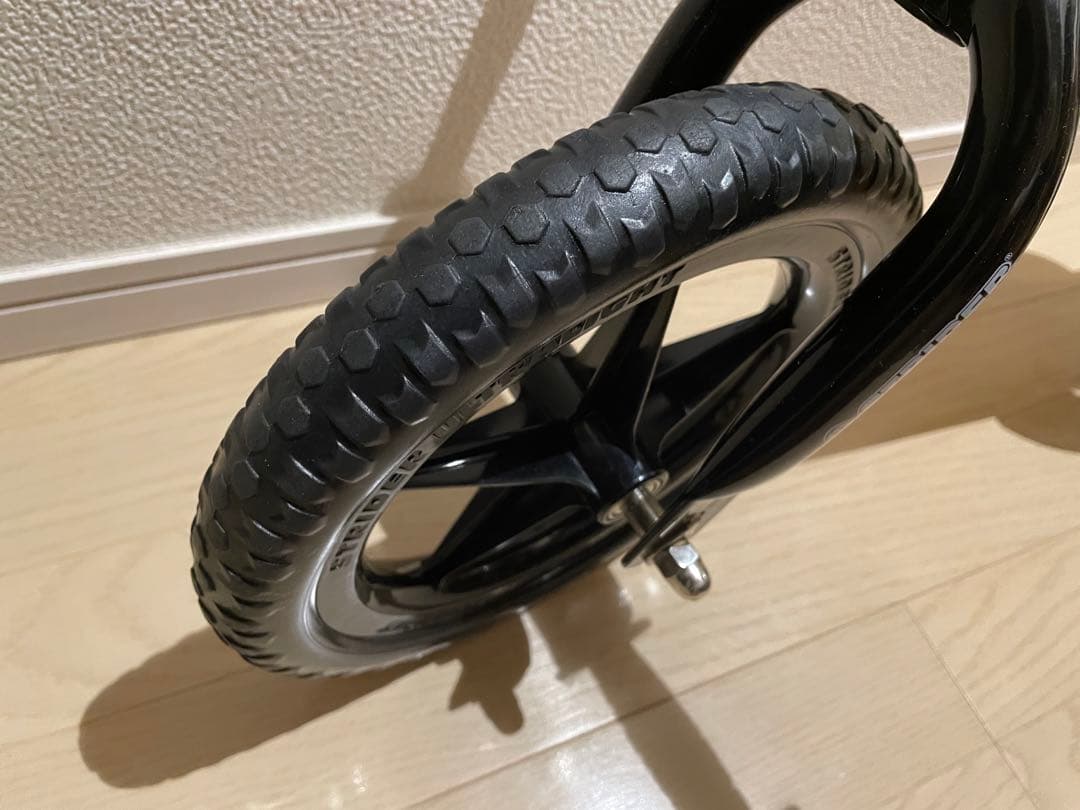 美品　12インチストライダー（STRIDER）⭐︎キャリーバッグ付き