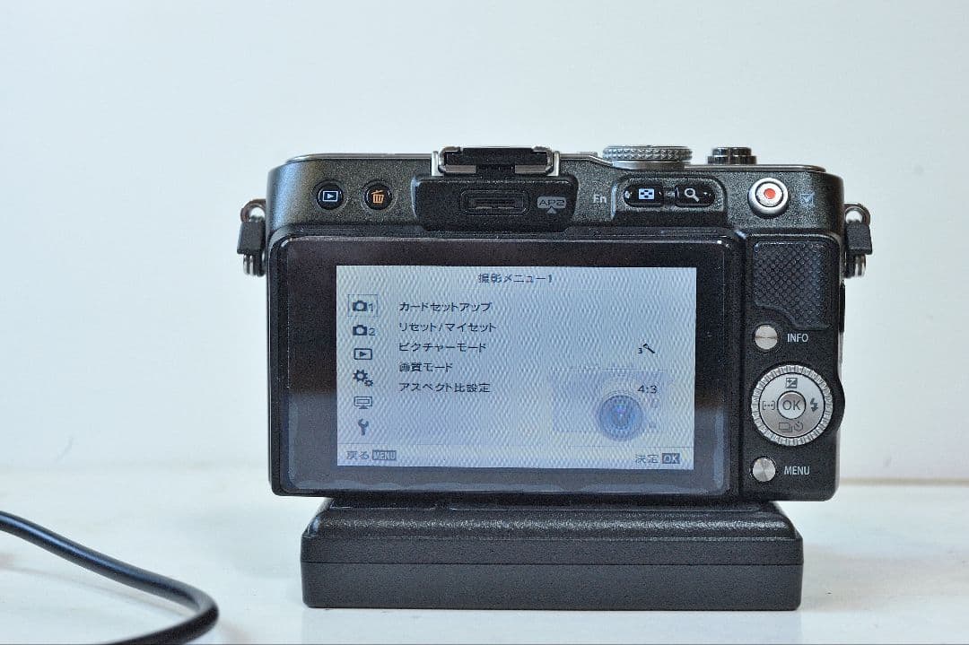 OLYMPUS　E-PL3