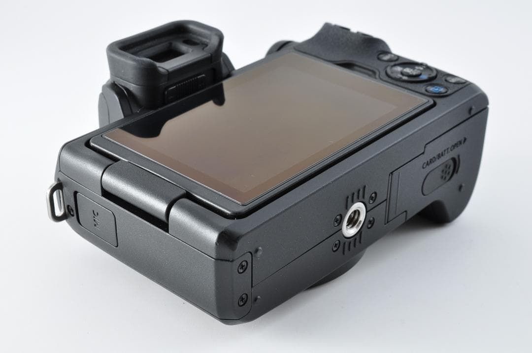 Canon EOS Kiss M2 EF-M 15-45＆22 #1250