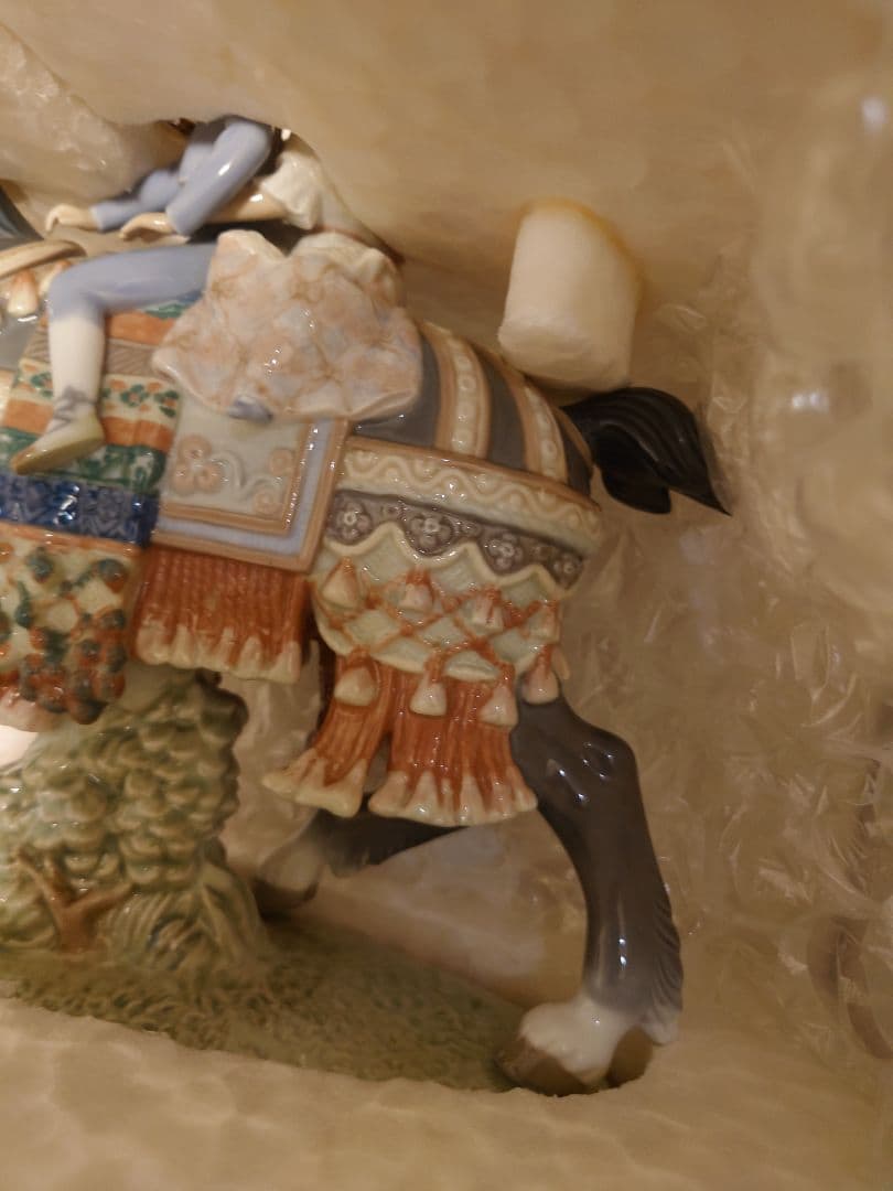 馬に乗る少年と少女 リヤドロ