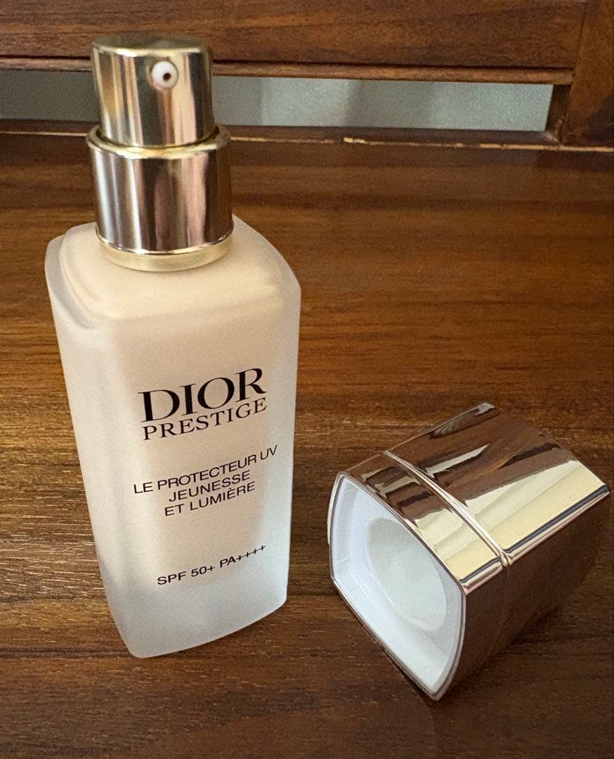 プレステージホワイトルプロテクターUVルミエールBB 01 30ml