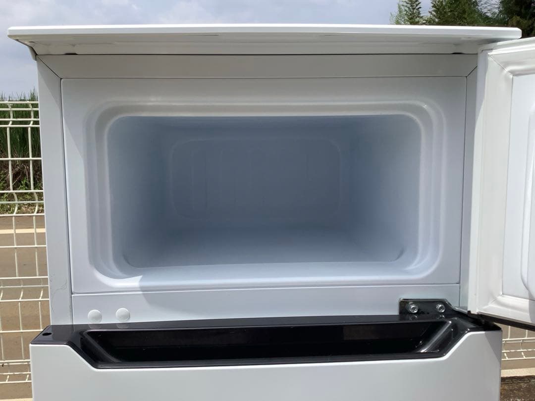 ハイセンス 2ドア冷蔵庫 HR-B95A 93L 2019年製