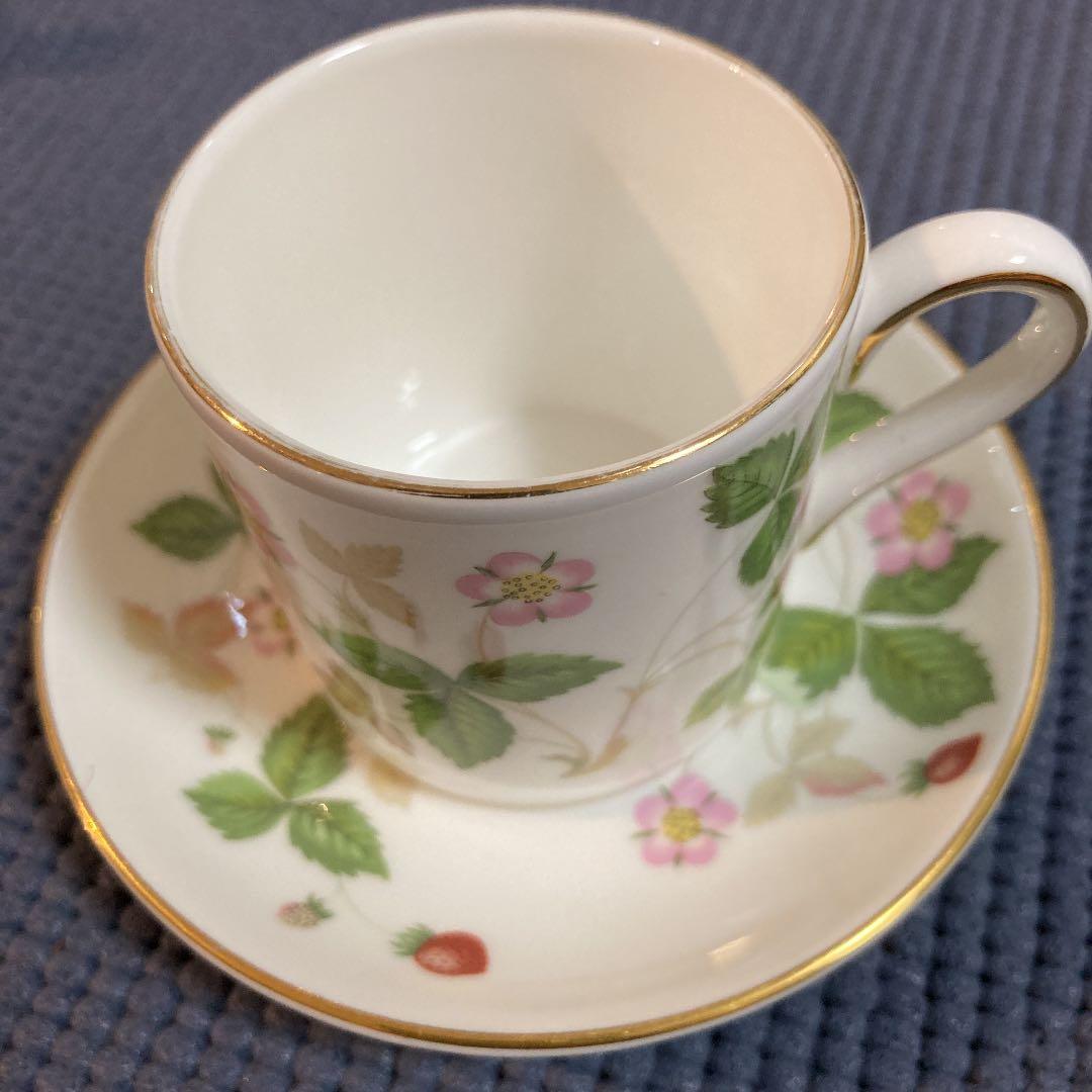 ウェッジウッド ワイルドストロベリー カップ&ソーサーまとめてセット