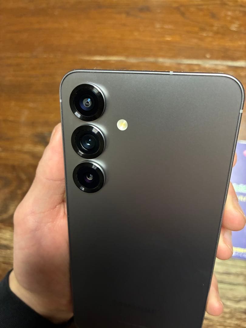 スマートフォン本体 Samsung Galaxy S25