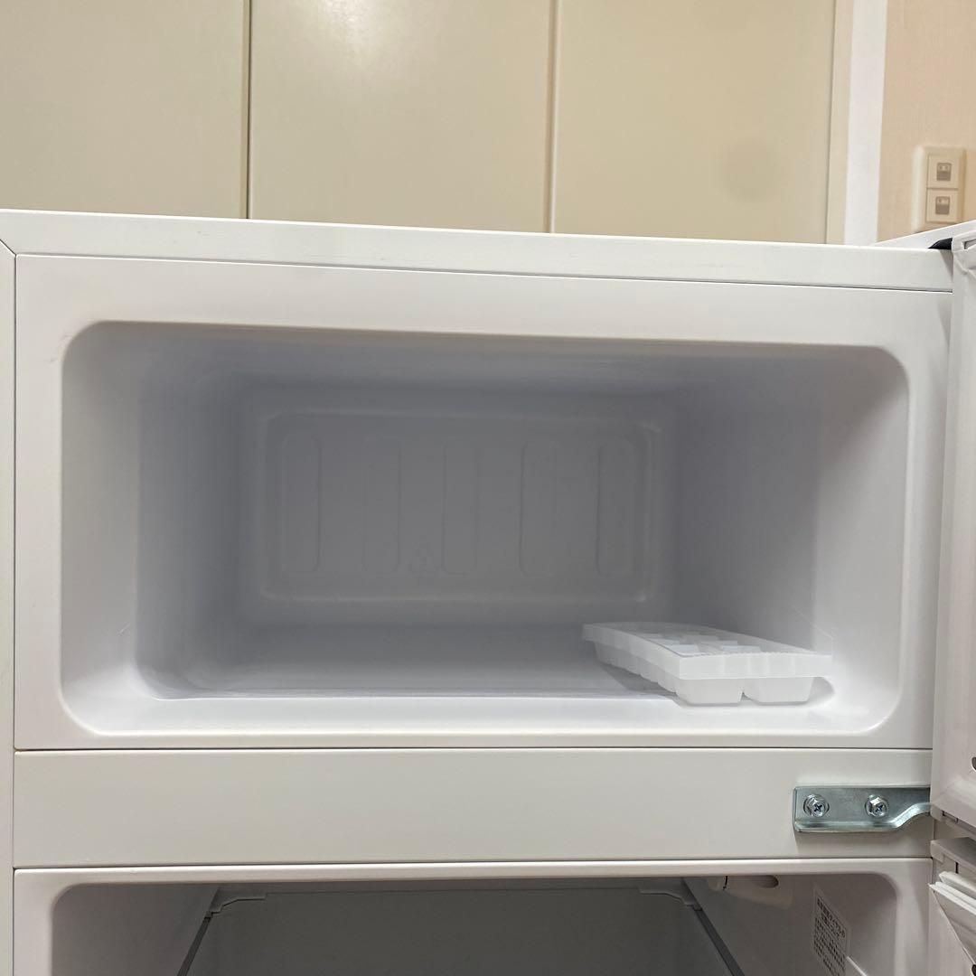 2021年製/一人暮らし用/85L 冷凍冷蔵庫