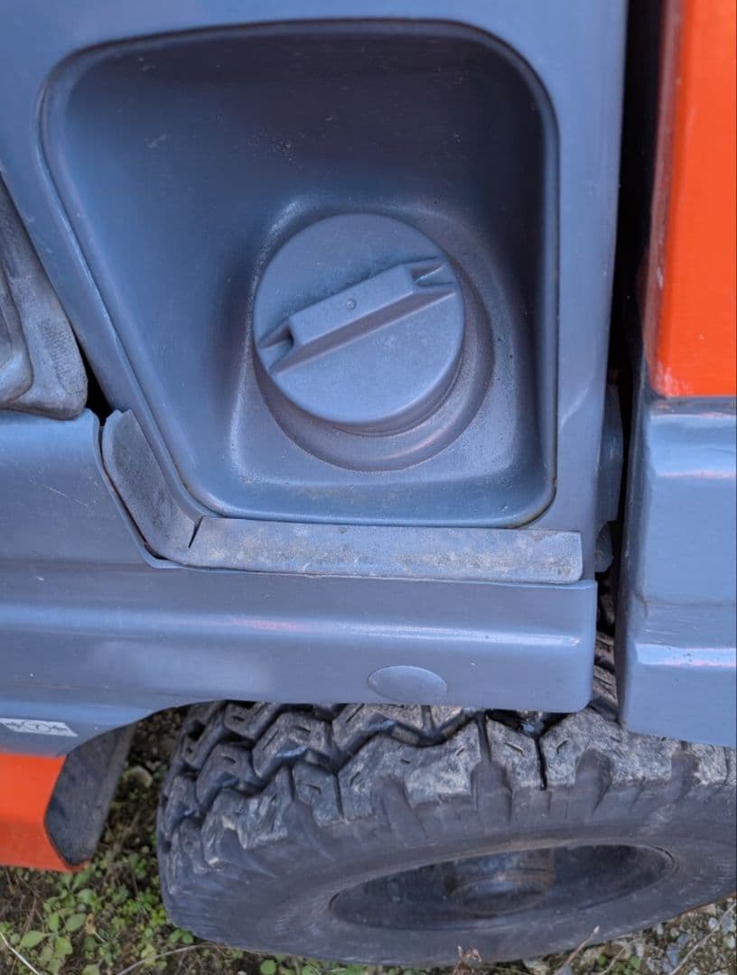 トヨタショベルローダー　4SG12 ガソリンエンジン　除雪　チェーン付き