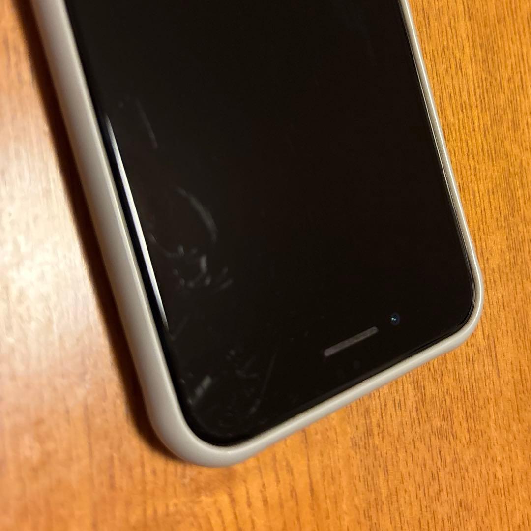 iPhone8 本体 スペースグレイ