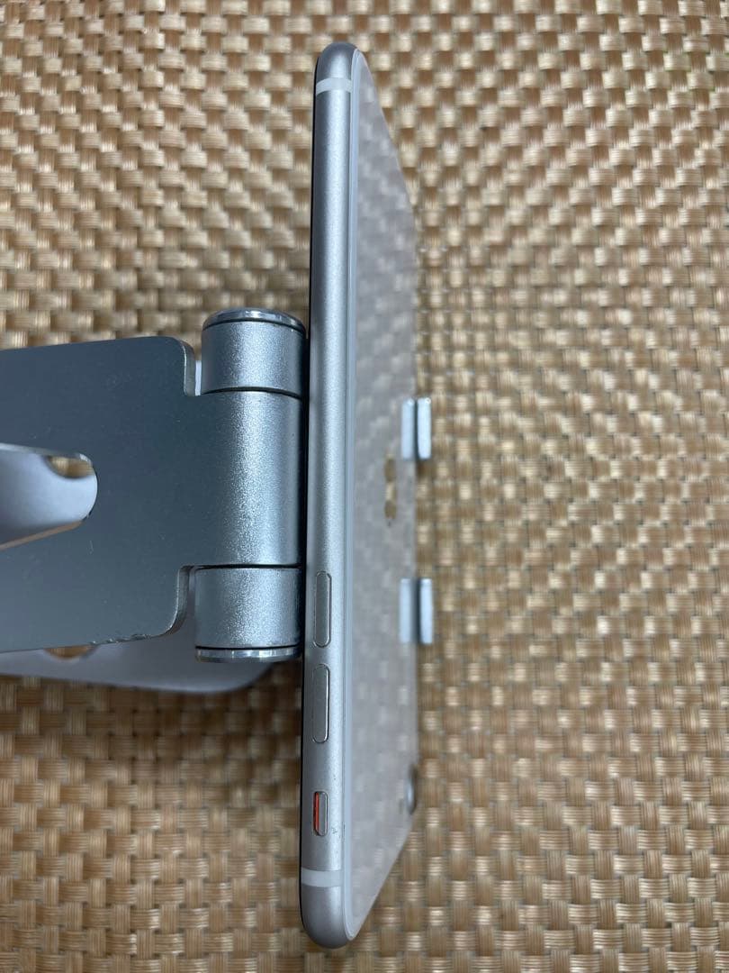 iPhone SE 第3世代 64GBスターライトSIMフリー【1552】