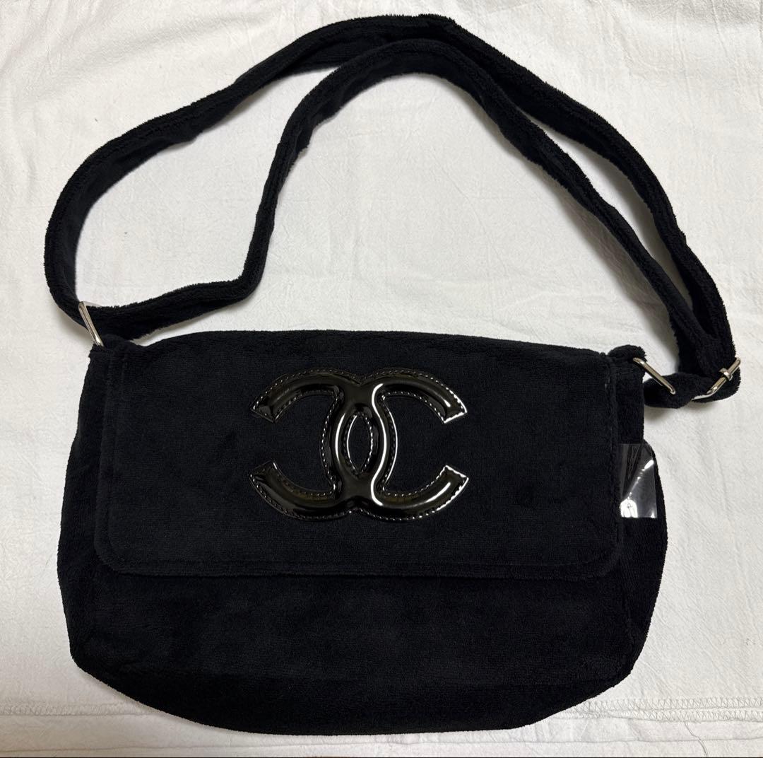 シャネル ノベルティ　ショルダーバッグ ハンドバッグ 白　【未使用】