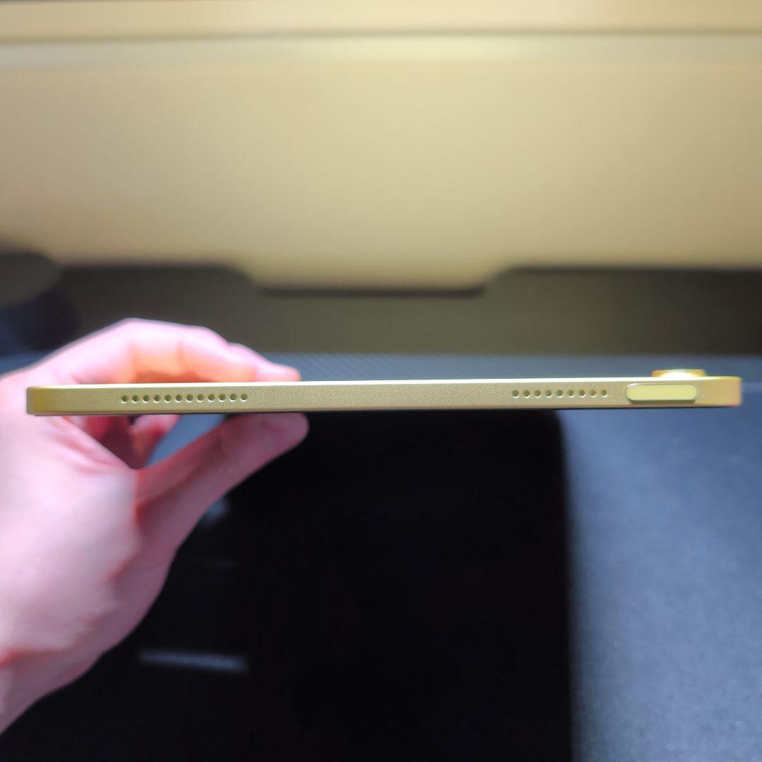 【美品】iPad 10インチ イエロー（第10世代）