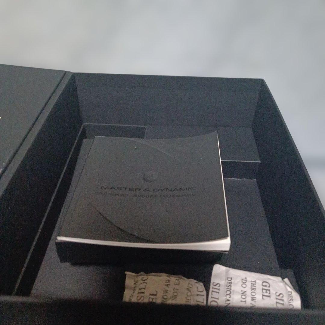 MASTER & DYNAMIC MH40 ホワイト