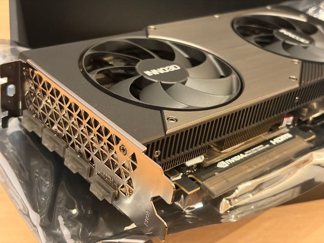 グラフィックボード・グラボ・ビデオカード INNO3D GeForce RTX 5070 TWIN X2 OC