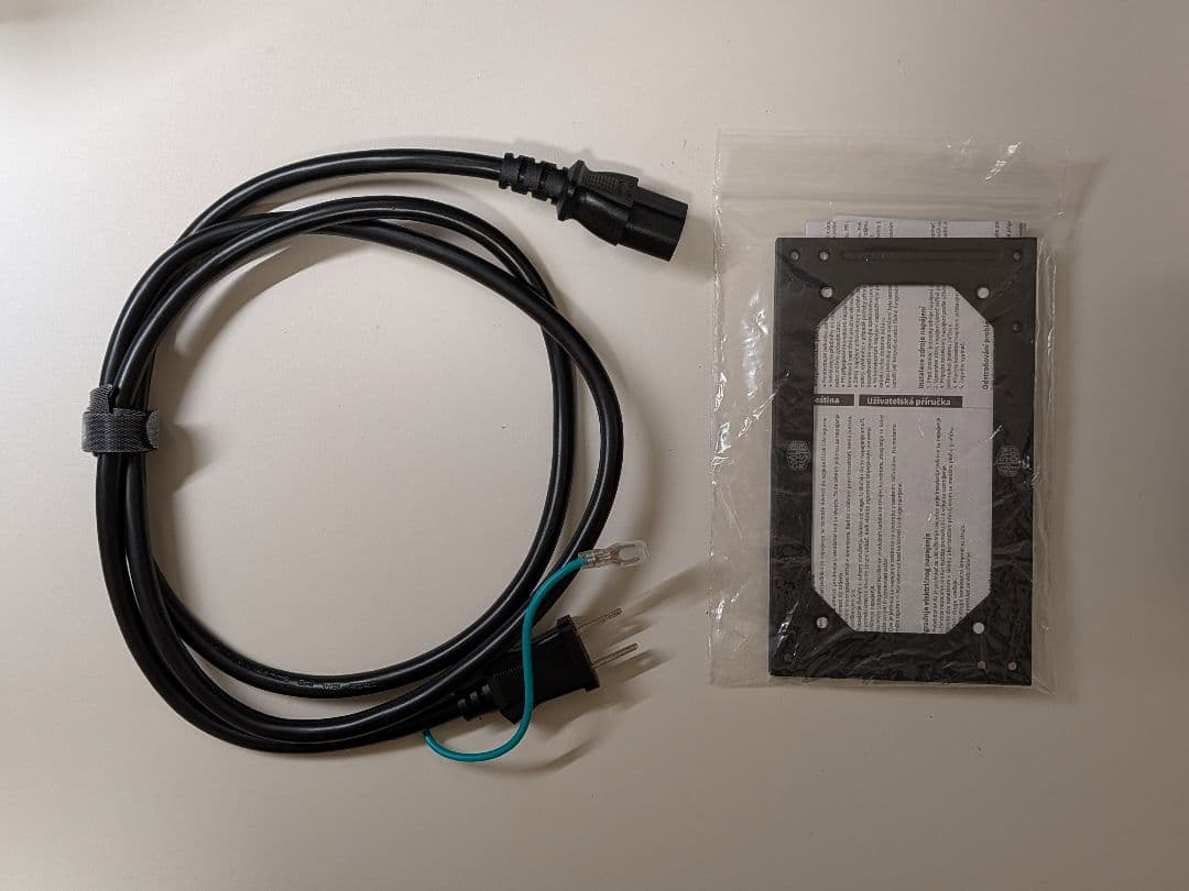 電源ユニット Cooler Master V650 SFX