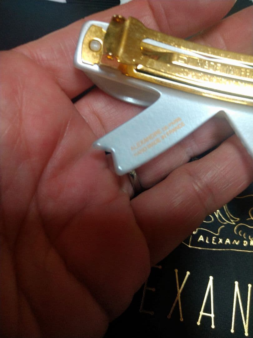 アレクサンドルドゥパリリボンバレッタ