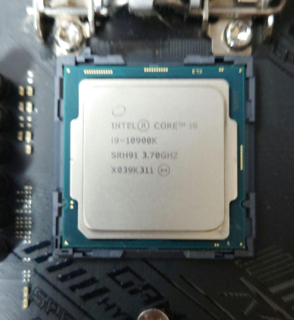 Intel Core i9 10th Gen アンロック CPU
