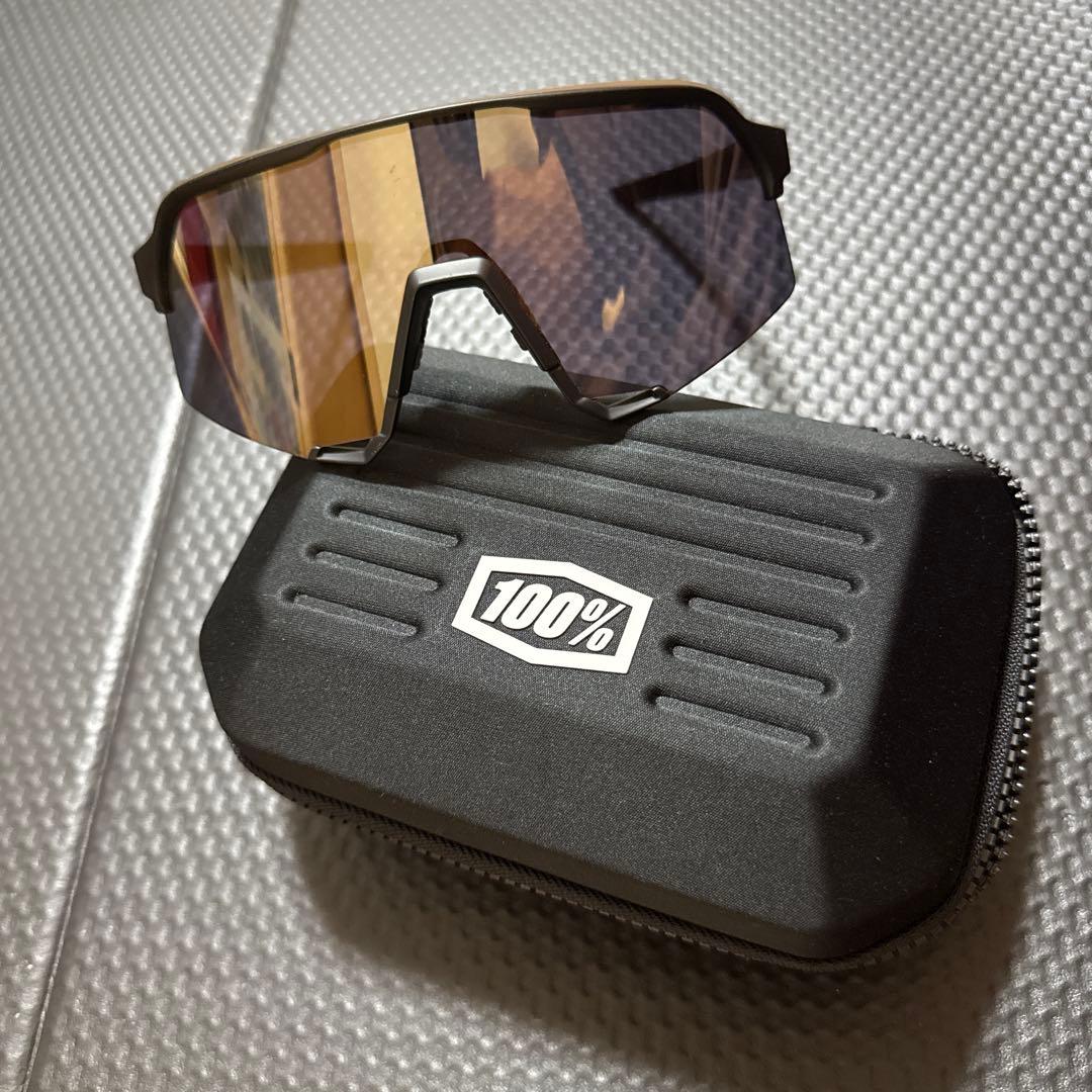 ワンハンドレッド　100% S3 Soft Tact Black