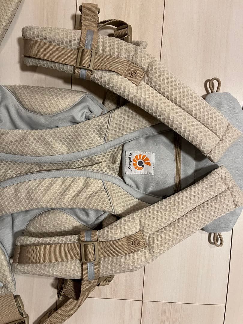 ⭐︎早い者勝ち　エルゴベビー オムニブリーズ 【カラー:サンドベージュ】