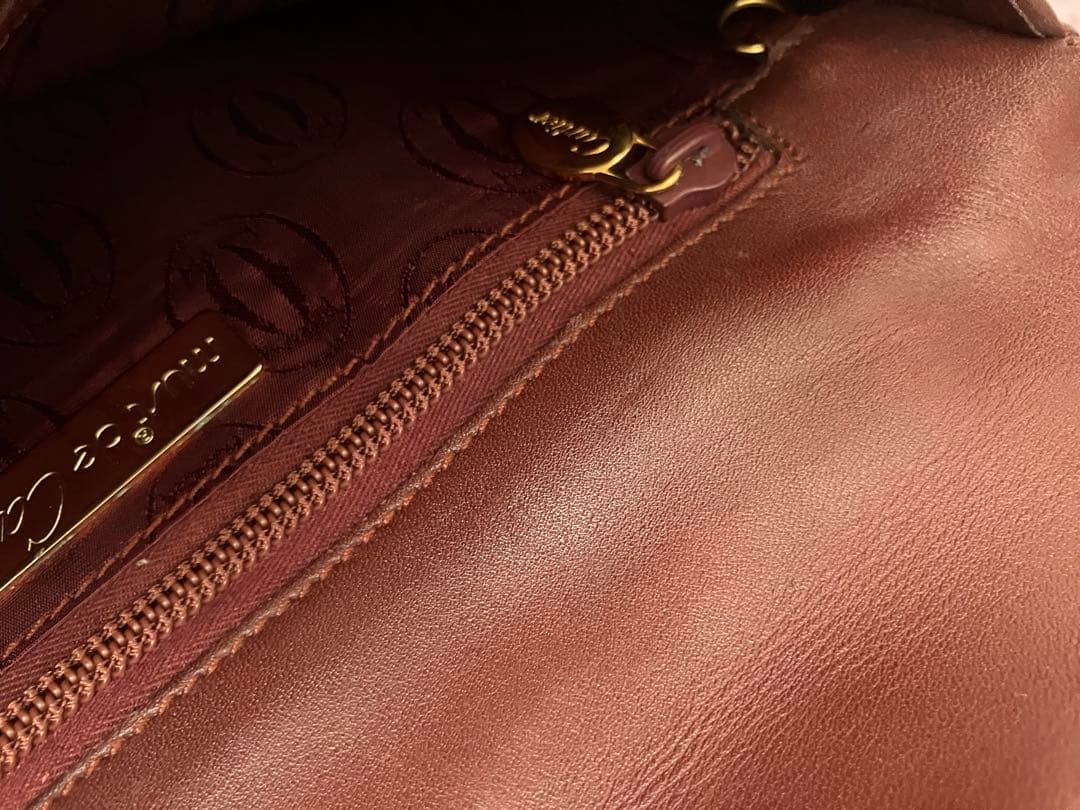 Cartier カルティエ　ショルダーバッグ　ポシェット　レザー　ボルドー