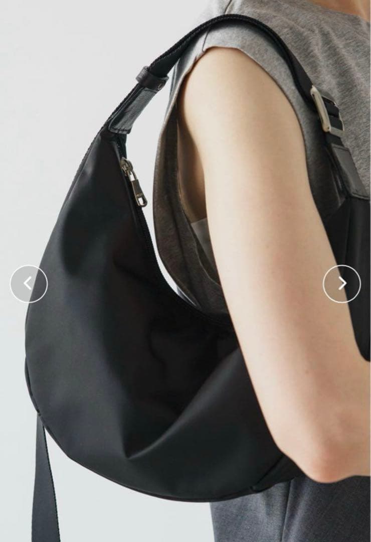 【未使用級】russet ラシット　クラウズナイロン　ラウンドショルダー