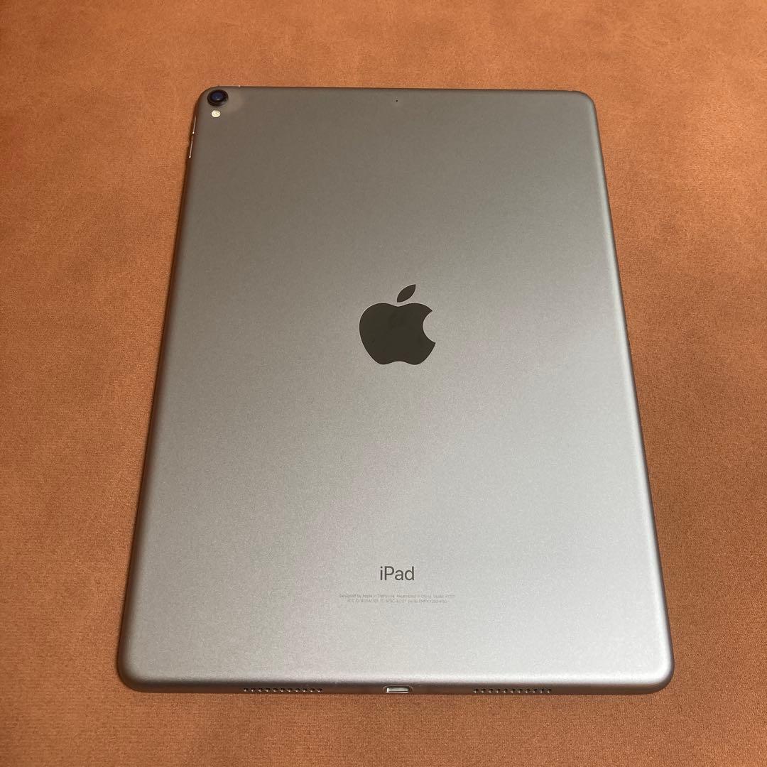 2636 外観美品☆iPad Pro 256GB 10.5インチ WIFIモデル