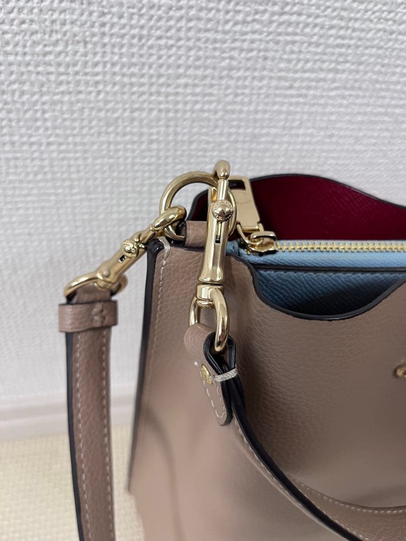 極美品　バケットバッグ ショルダーバッグ　ハンドバッグ2way バイカラー