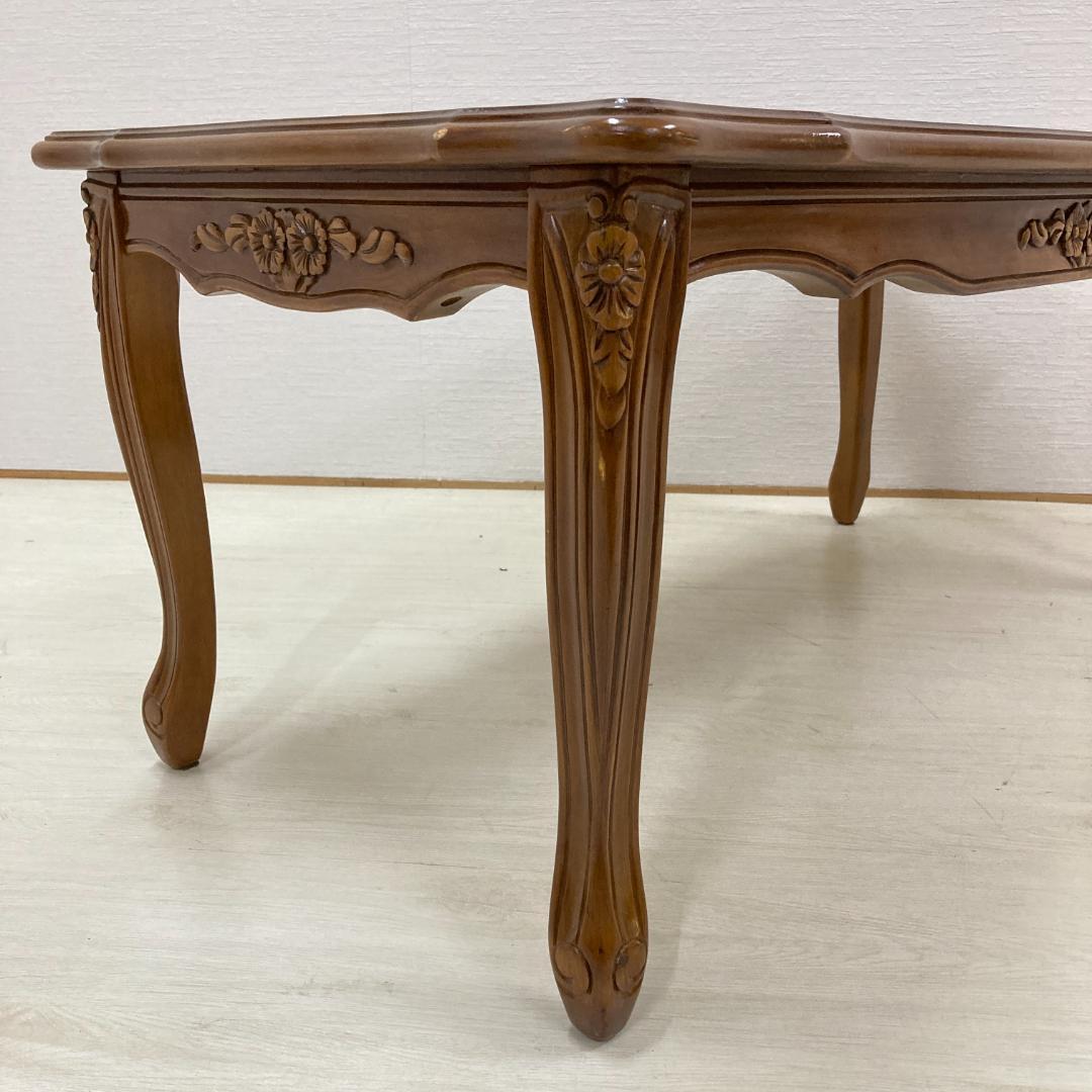 イタリア　クラシック　猫脚　リビングテーブル　センターテーブル　彫刻