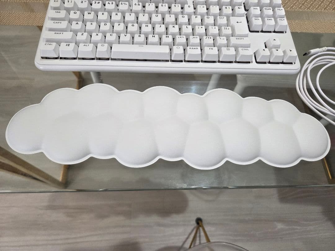 ★イルカ★ Logicool G713 ゲーミングキーボード(リニア)