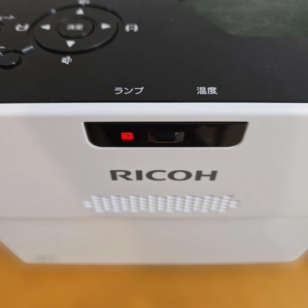 ジャンク品 RICOH プロジェクター PJ WX4152 ランプ無し