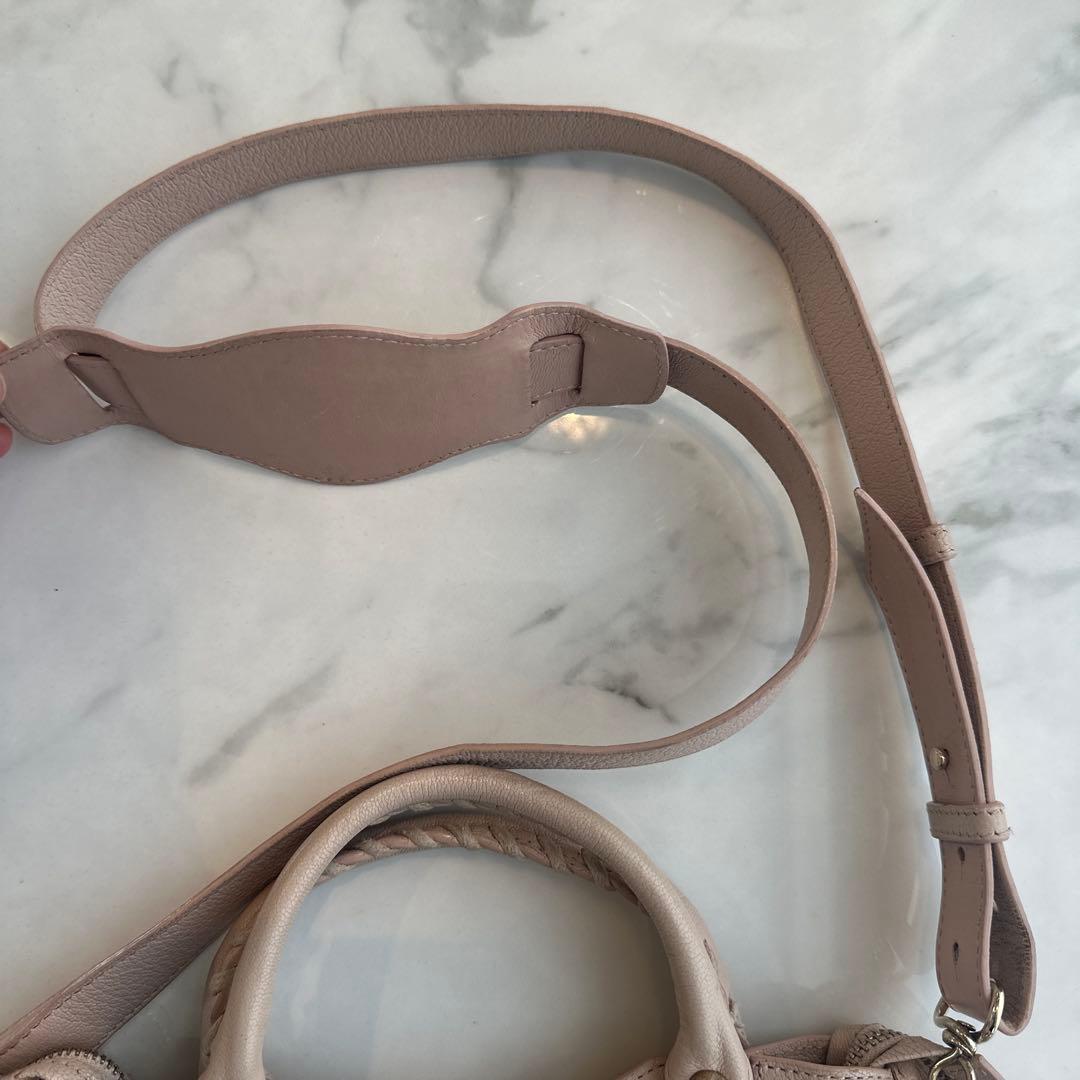 バレンシアガ　ハンドバッグ　レザーショルダーバッグ　ピンク　ベージュピンク