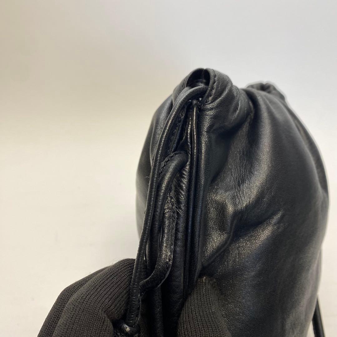 【美品】ロエベ 巾着ショルダーバッグ ブラック ナッパレザー アナグラム