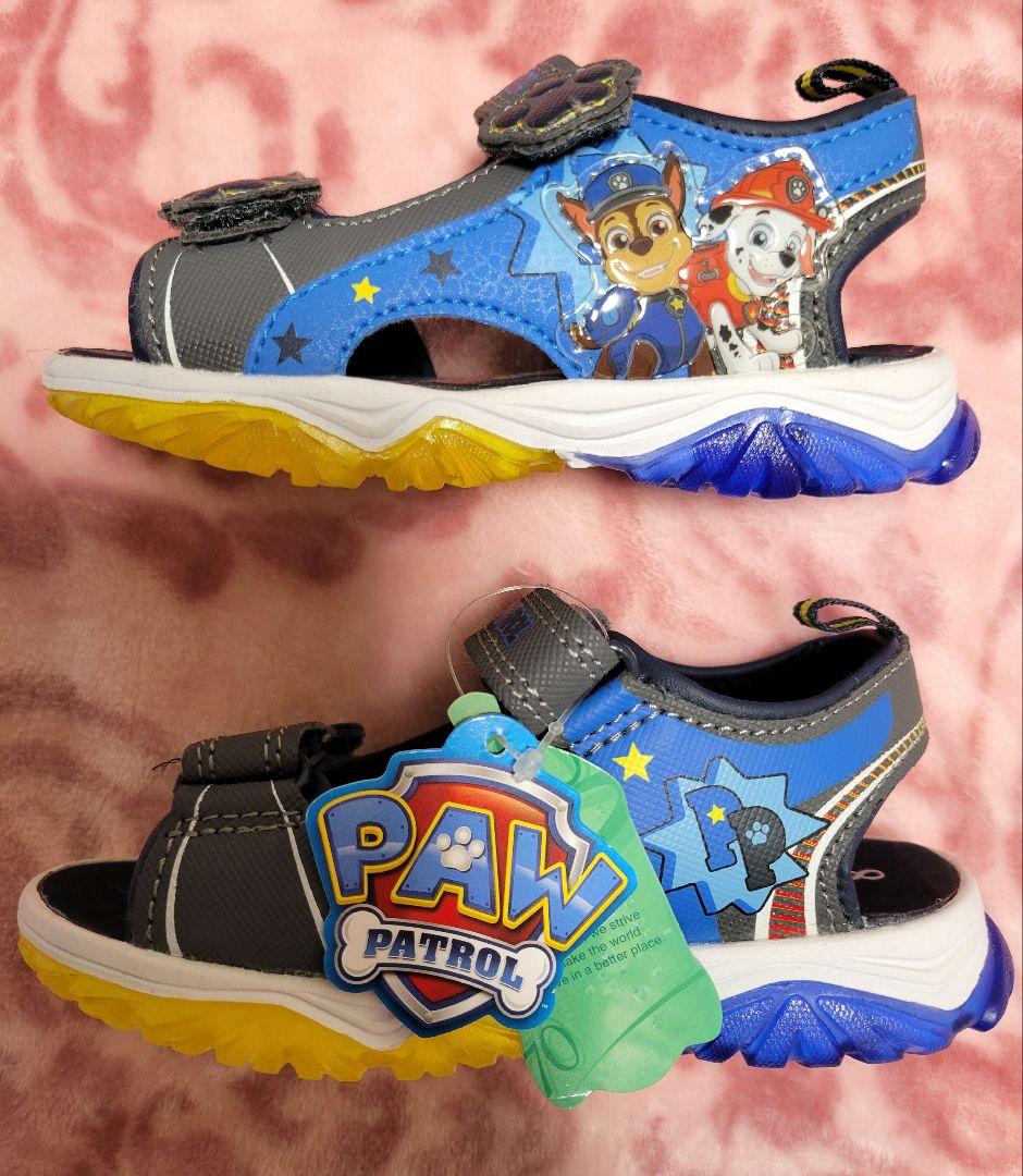 【新品　未使用】パウパトロール　ライトアップサンダル(男の子)　約15cm