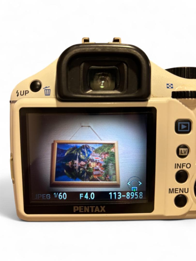 ペンタックスK-X 黄白レンズキット 希少カラー #AH018/KKAF023