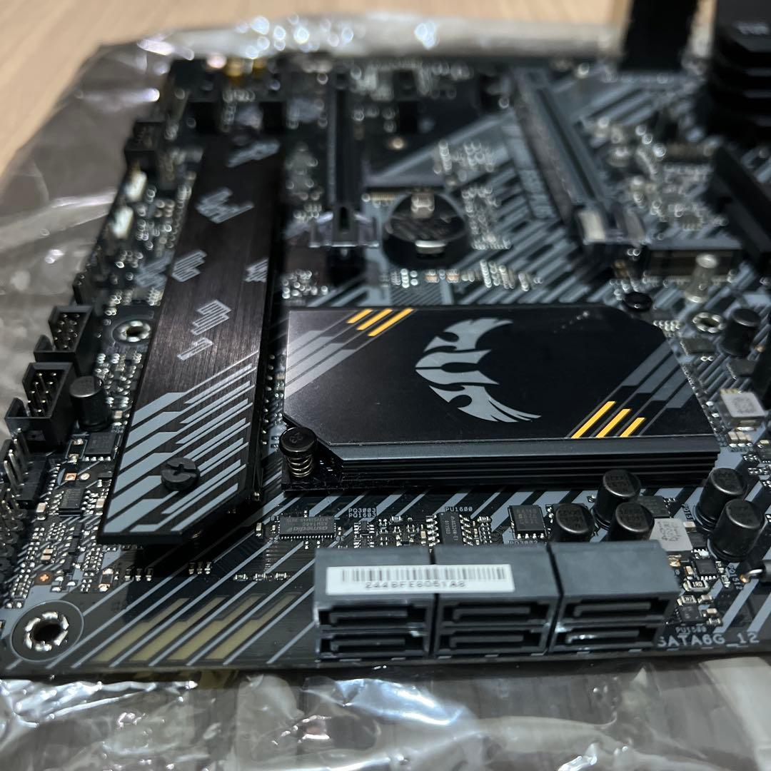 ASUS TUF Gaming B550-PLUS マザーボード