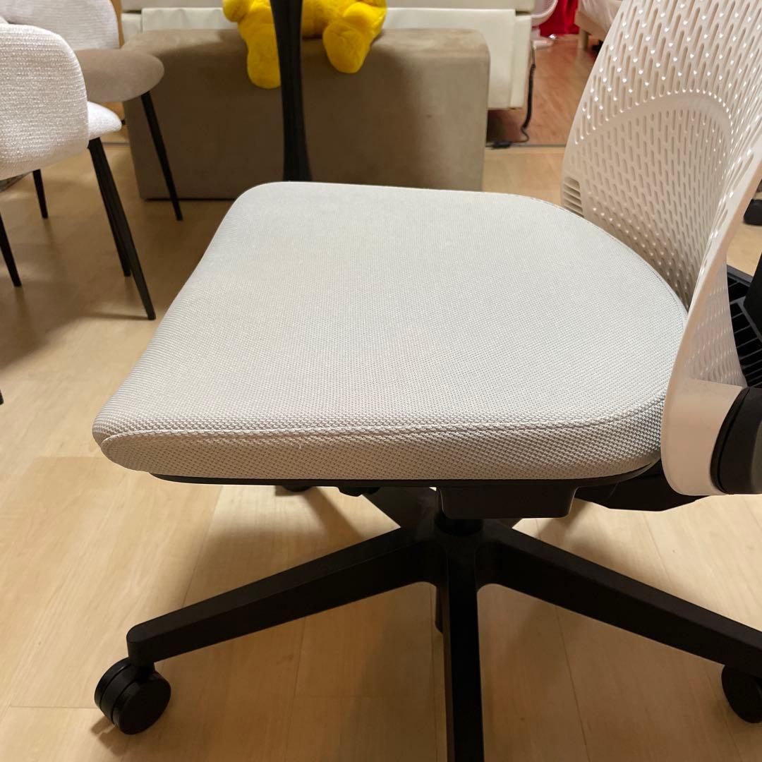 イトーキ　オフィスチェア YL6