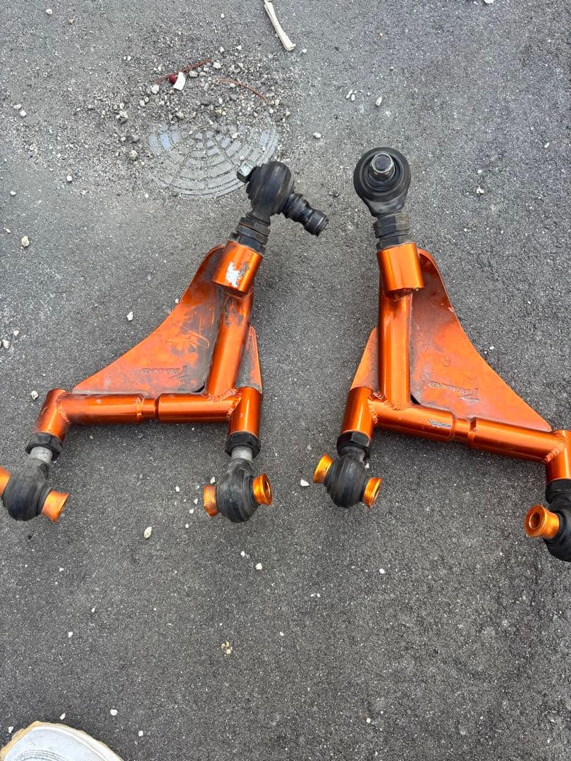 86 T-DEMAND アッパーアーム　車検対応