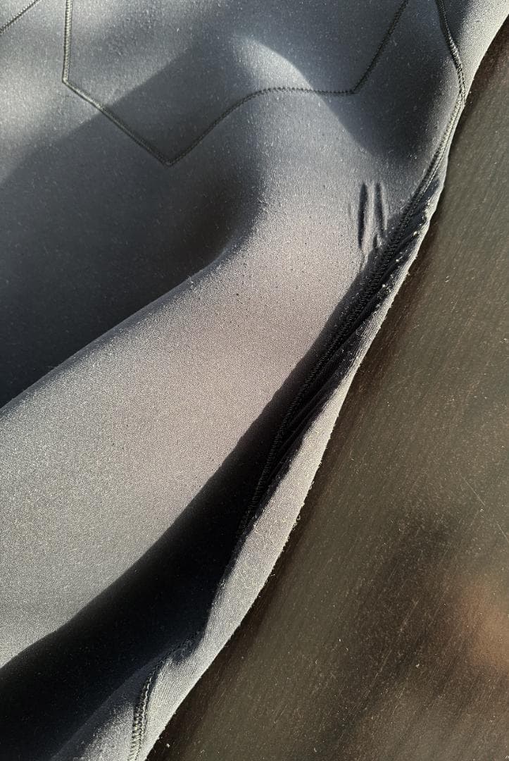 Quiksilver ブラック フルスーツ　フルジャージ