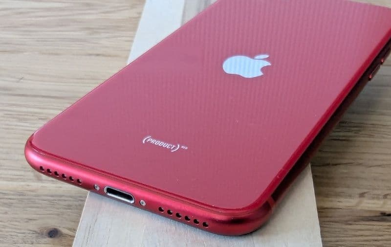 iPhone SE (第2世代)128GB