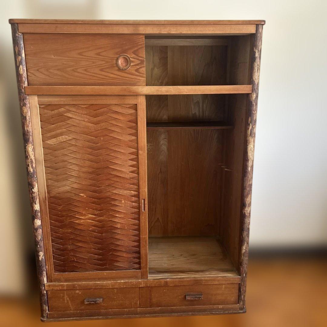 送料込み　伝統工芸　置き水屋　茶道具　置水屋　水屋箪笥　網代引戸　茶箪笥