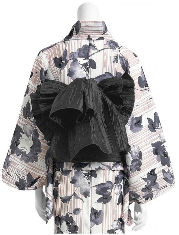 画像の黒つくり帯+お任せ白兵児帯つき◆ポリエステル浴衣◆上質黒紺花の大人浴衣◆