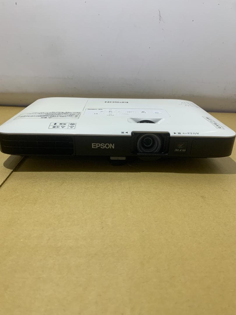 Epson EB-1780W WXGA 3,000lm プロジェクター