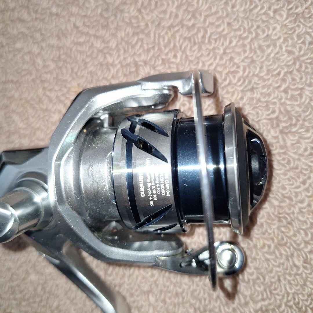 極美品シマノ23ストラディック　c2000s