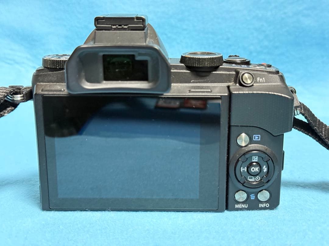 OLYMPUS STYLUS 1 コンパクトデジタルカメラ