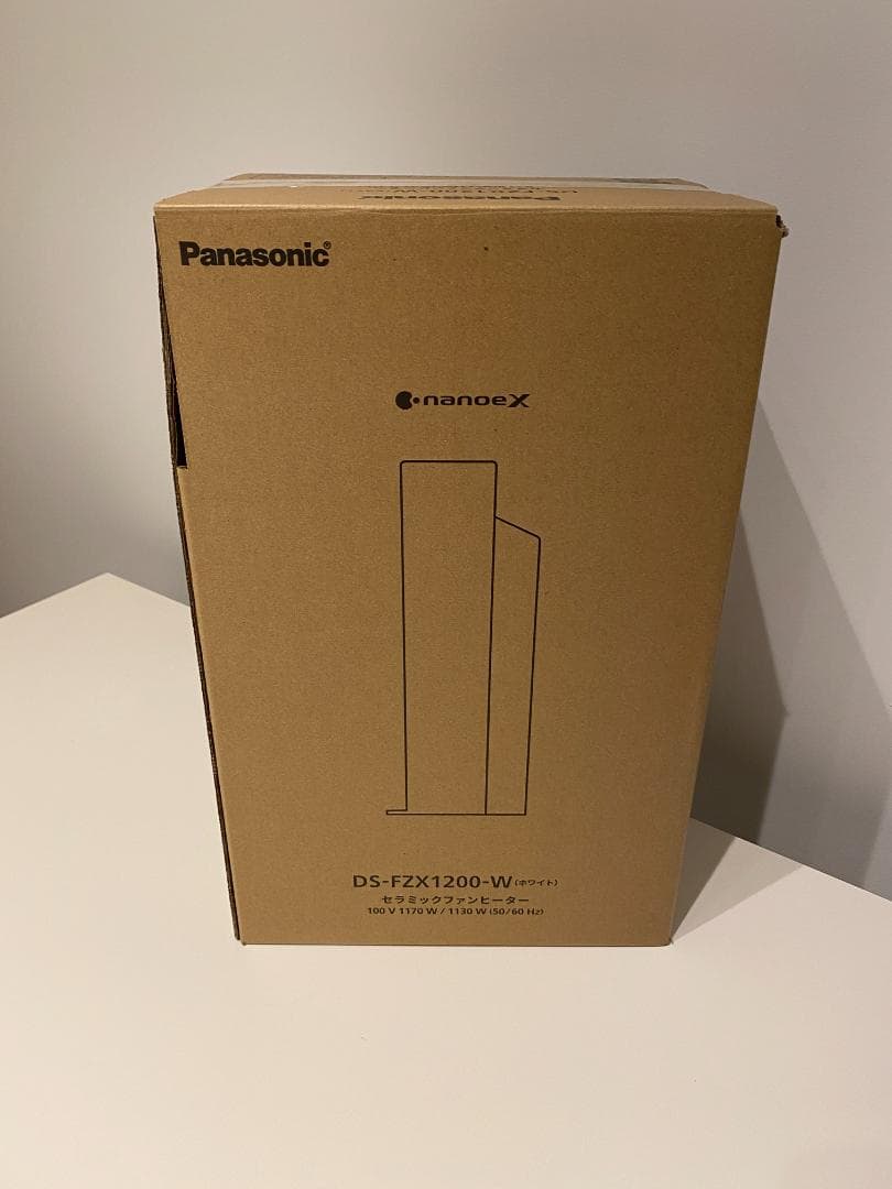 ほぼ新品 セラミックファンヒーター 2025年製