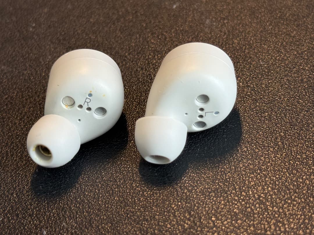 B&O Beoplay E8 Gen 3 ワイヤレスイヤフォン