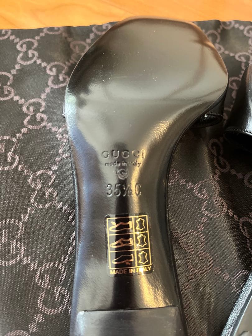 【美品】GUCCI ミュール　サンダル【ブラック】【35 1/2C】【未使用】